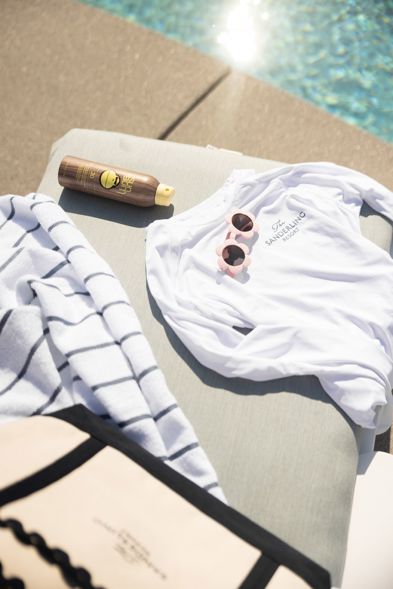 lowRes_tSr_Pool_IMG_1667
