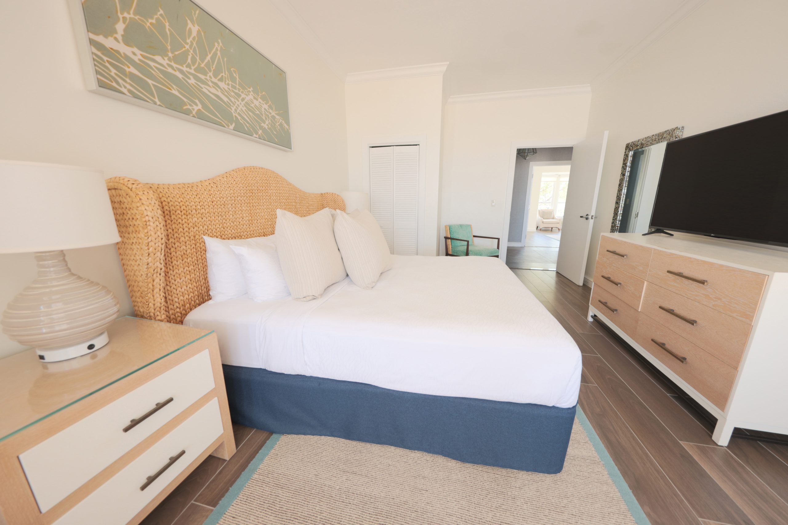 penthouse king bedroom