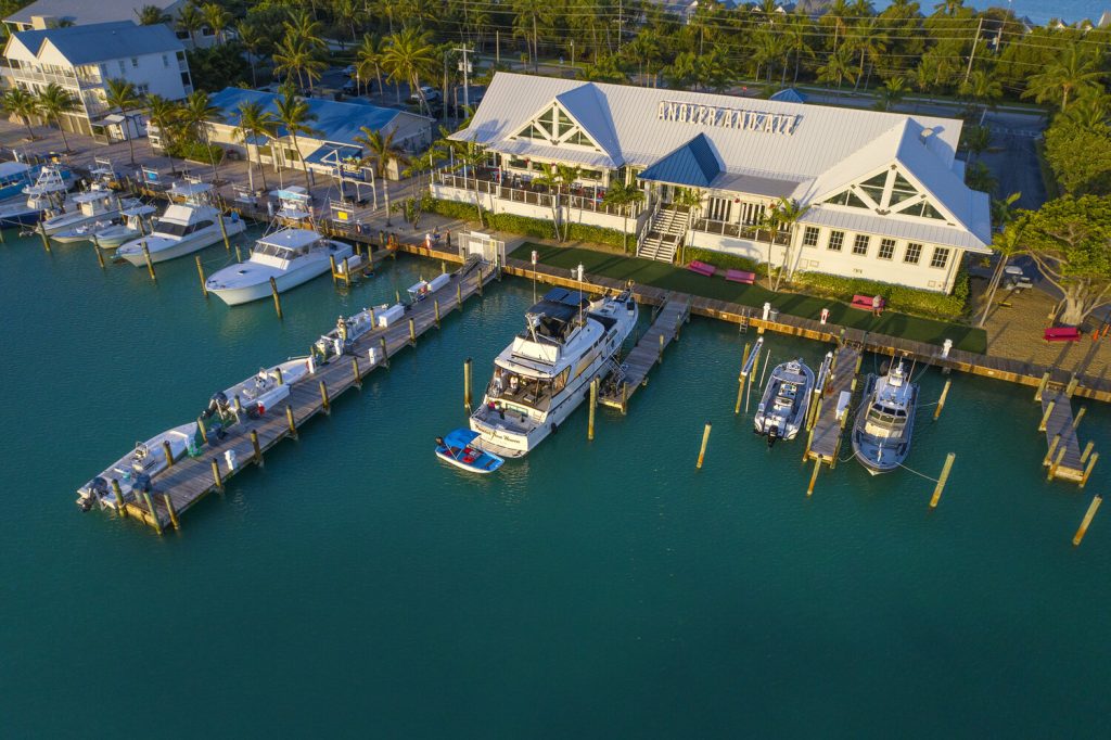 Dock. Stay. Settle In. - Highlight Image