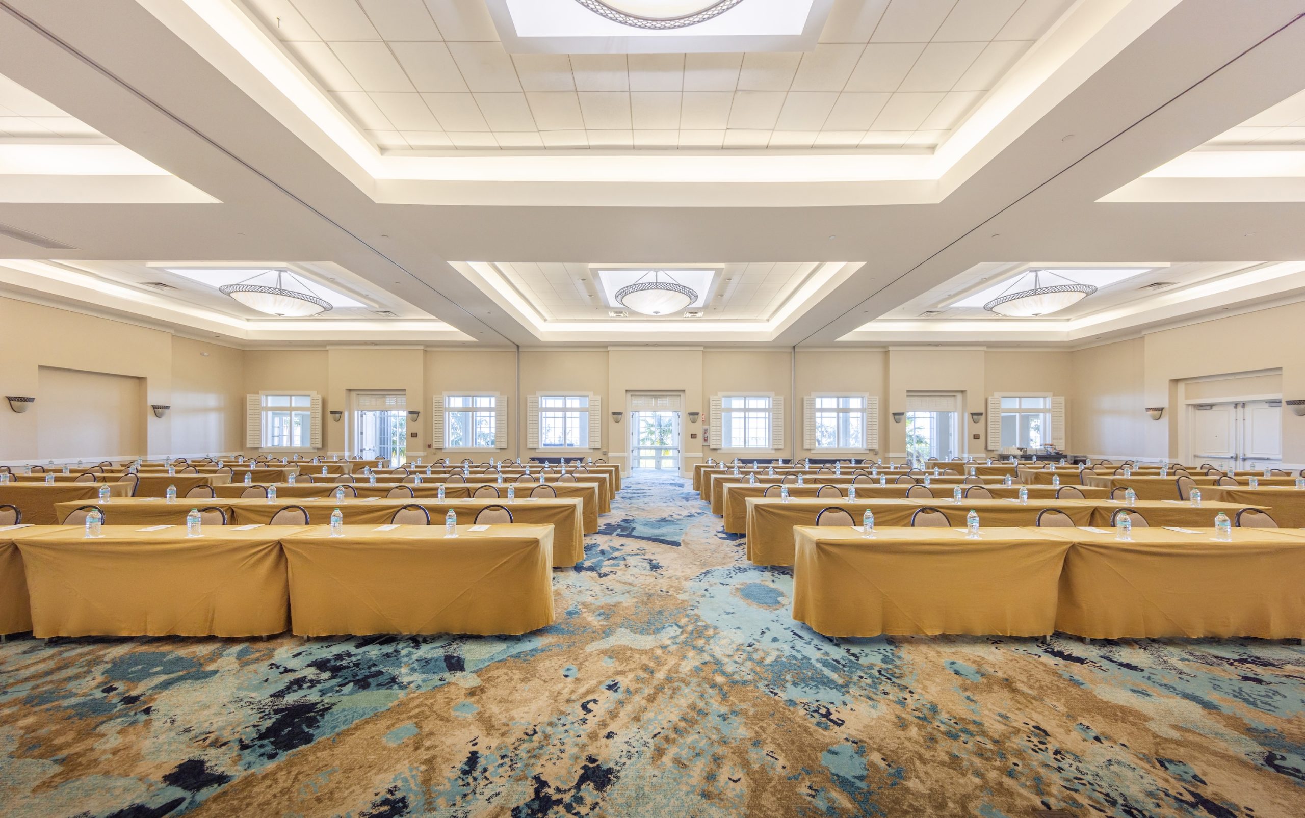 2025-03_HWK_Meetings & Events_Overseas Ballroom_002_Conor Doherty