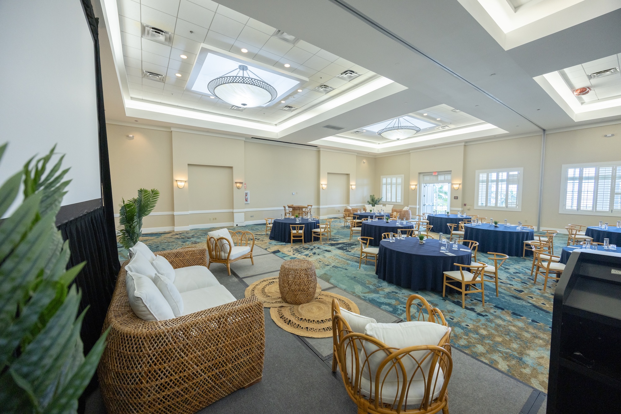 2025-09_HWK_Meetings & Events_Overseas Ballroom_HI-RES_Conor Doherty__3020